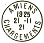Timbre à date au type 04 avec ville et mention : CHARGEMENTS /