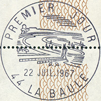Timbre à date avec mention "PREMIER JOUR / 44 LA BAULE" /